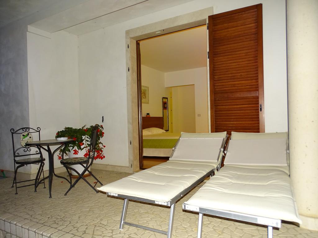 Villa Gioia Rooms Montegranaro Exterior photo